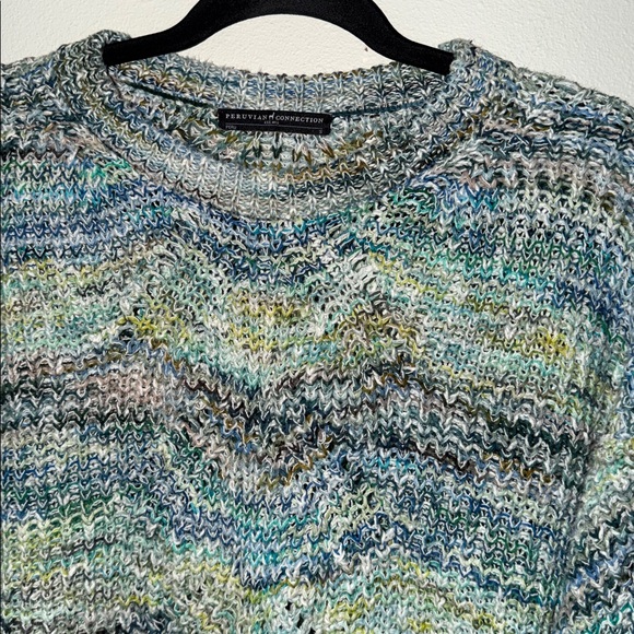 Peruvian Collection Cropped Chunky Sweater - Picture 2 of 4